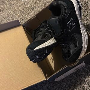 9C new Balance sneakers